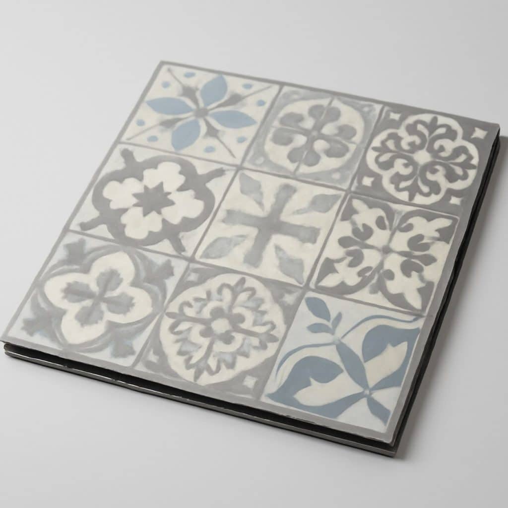 Dalle PVC clipsable imitation carreaux de ciment présenté seul